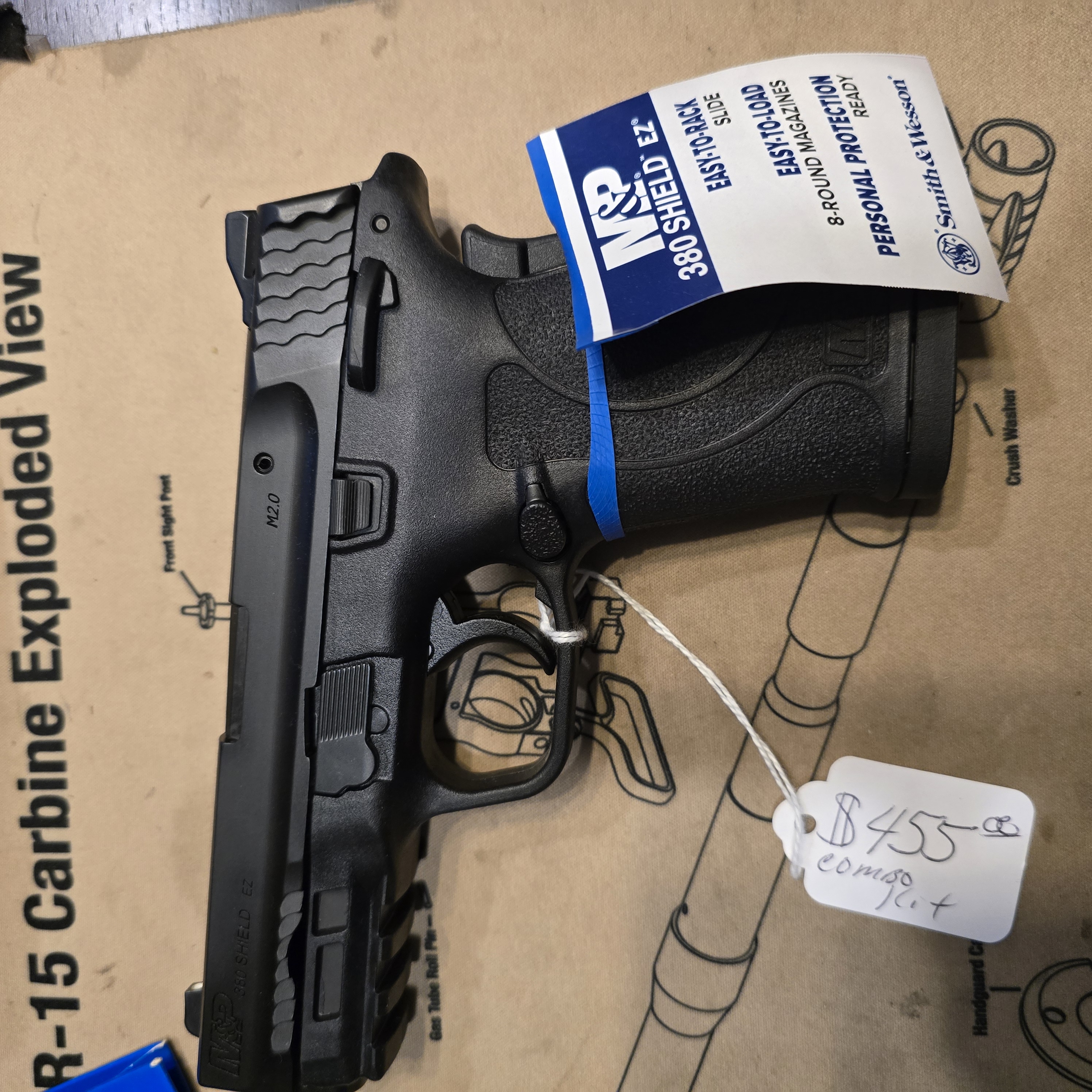 SMITH & WESSON 380EZ
